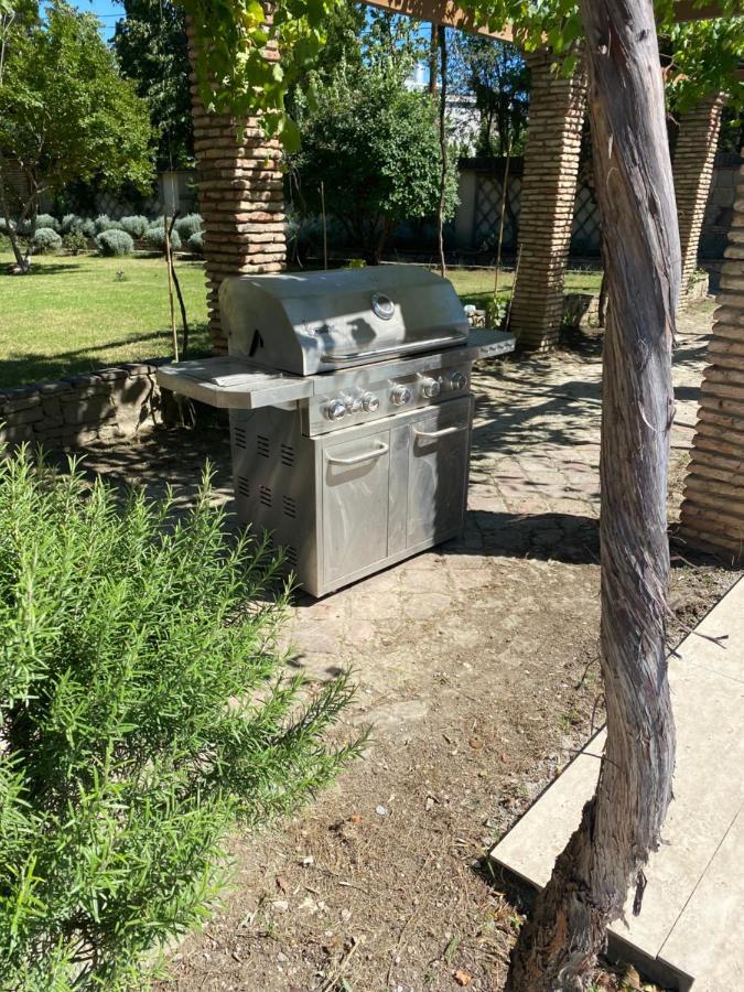 Rare House With Garden Villa Tiflis Dış mekan fotoğraf
