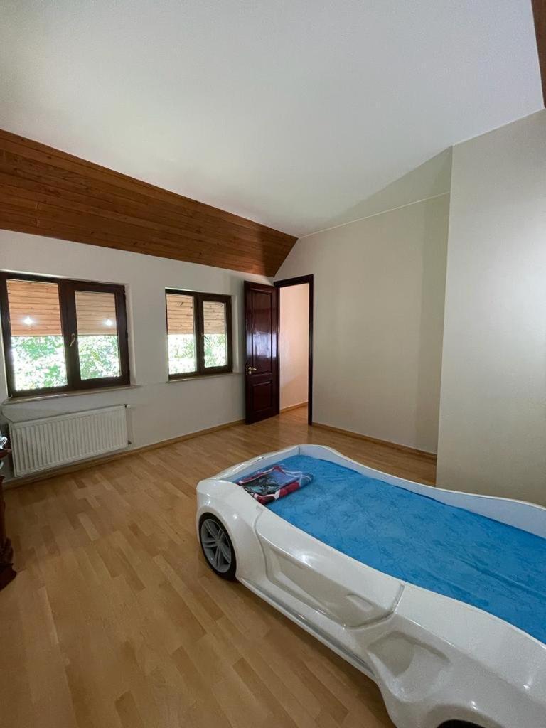 Rare House With Garden Villa Tiflis Dış mekan fotoğraf